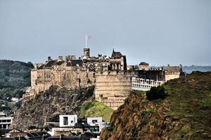 una vista del castillo de edimburgo foto