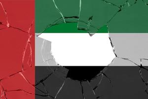 3d bandera de emiratos árabes unidos sobre vidrio foto