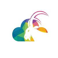 diseño de logo de cabra y nube. diseño de logotipo de vector de cabra de montaña.