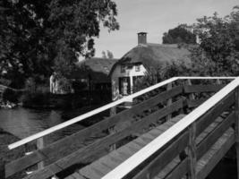 el pueblo holandés giethoorn foto