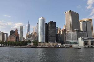 Manhattan skyline in New York photo