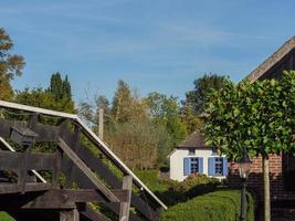 el pueblo holandés de giethoorn foto