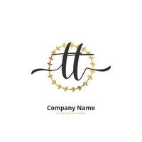 tt escritura a mano inicial y diseño de logotipo de firma con círculo. hermoso diseño de logotipo escrito a mano para moda, equipo, boda, logotipo de lujo. vector