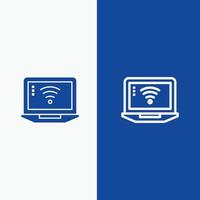señal de computadora portátil línea wifi y glifo icono sólido banner azul vector