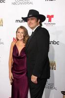 los angeles - 10 de octubre - alexa vega, robert rodriguez en la llegada de los premios nclr alma 2014 al auditorio cívico el 10 de octubre de 2014 en pasadena, ca foto