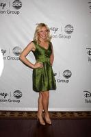 los angeles - 10 de enero - eloise mumford llega a la fiesta abc tca invierno 2012 en el hotel langham huntington el 10 de enero de 2012 en pasadena, ca foto