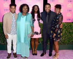 LOS ANGELES - MAY 6 N4954athan Anderson, Doris Bowman, Anthony Anderson, Alvina Stewart, Kyra And at the VH1 s 2nd Annual Dear Mama An Event To Honor Moms on the Huntington Library on May 6, 2017 in Pasadena, CA photo