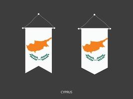 Bandera de Chipre en varias formas, vector de banderín de bandera de fútbol, ilustración vectorial.