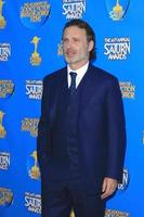 los angeles - 25 de junio - andrew lincoln en la 41ª entrega anual de los premios saturno llegadas a los náufragos el 25 de junio de 2015 en burbank, ca foto