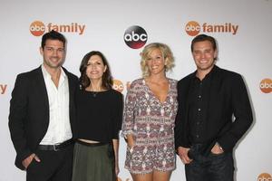 , los angeles - 4 de agosto - ryan paevey, finola hughes, laura wright, billy miller en la fiesta abc tca summer press tour 2015 en el beverly hilton hotel el 4 de agosto de 2015 en beverly hills, ca foto