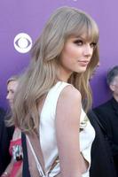 LAS VEGAS - APR 1 - Taylor Swift arrives at the 2012 Academy of Country Music Awards at MGM Grand Garden Arena on April 1, 2010 in Las Vegas, NV photo