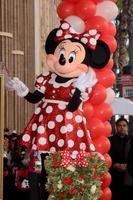 los angeles - 22 de enero minnie mouse en la ceremonia de la estrella de minnie mouse en el paseo de la fama de hollywood el 22 de enero de 2018 en hollywood, ca foto