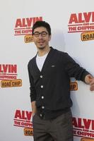 los angeles - 12 de diciembre - justin long at the alvin and the chipmunks - the road chip los angeles premiere at the zanuck theater, 20th century fox lot el 12 de diciembre de 2015 en los angeles, ca foto