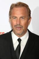 los angeles - 2 de febrero - kevin costner en la 14ª gala anual de premios de películas para adultos de aarp en un hotel beverly wilshire el 2 de febrero de 2015 en beverly hills, ca foto