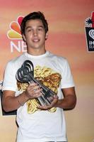 los angeles - 1 de mayo - austin mahone en la sala de prensa de los 1st iheartradio music awards en el shrine auditorium el 1 de mayo de 2014 en los angeles, ca foto