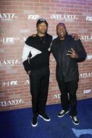 los angeles - 19 de febrero - malcolm mays, john singleton en la proyección de estreno de tlanta robbin la en el teatro en ace hotel el 19 de febrero de 2018 en los angeles, ca foto