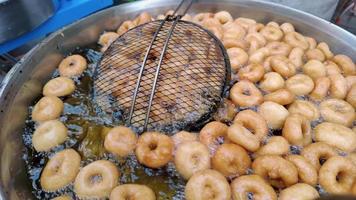 anatolia turca postre dulce tradicional donut llamado lokma video
