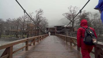 2019-11-16 kamikochi, Giappone. kamikochi nazionale parco. video