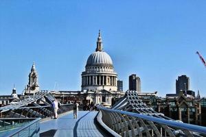 londres en el reino unido en 2019. una vista de la catedral de san pablo en londres foto