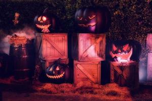 decoración de halloween con calabaza y calavera foto