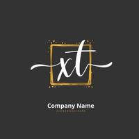 xt escritura a mano inicial y diseño de logotipo de firma con círculo. hermoso diseño de logotipo escrito a mano para moda, equipo, boda, logotipo de lujo. vector