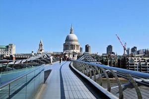 londres en el reino unido en 2019. una vista de la catedral de san pablo en londres foto