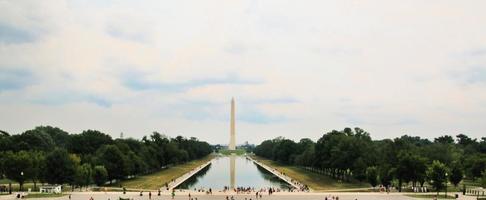 una vista del monumento a washington foto