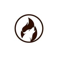 Plantilla de diseño de logotipo de vector de fuego de lobo.