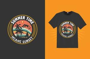 verano y disfruta del diseño de la camiseta del tiempo vector