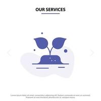 nuestros servicios árboles verdes mundo guardar icono de glifo sólido plantilla de tarjeta web vector