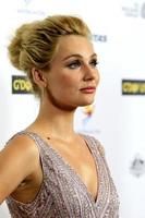 los angeles, 11 de enero - clare bowen en el 2014 g day usa los angeles black tie gala en el hotel jw marriott en la live el 11 de enero de 2014 en los angeles, ca foto