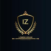 iz letra inicial con plantilla real.elegante con vector de logotipo de corona, ilustración de vector de logotipo de letras creativas.