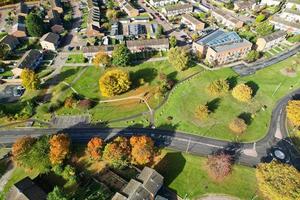 hermosa vista aérea de la ciudad británica, material de archivo de ángulo alto de drones foto