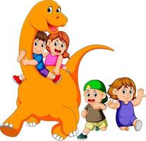 los niños se meten en el cuerpo del gran apatosaurio y jugando con él algunos de los niños corren a su lado vector