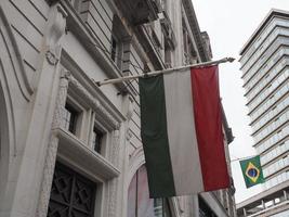 bandera húngara de hungría foto