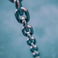 metallic chain for security, chain links photo