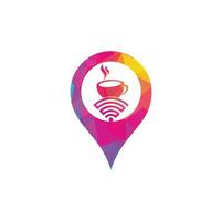 diseño de logotipo de concepto de forma de pin de mapa wifi de café. taza de café con logotipo de icono de vector wifi