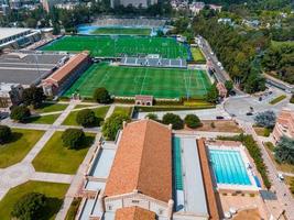 vista aérea del estadio de fútbol de la universidad de california, los ángeles foto