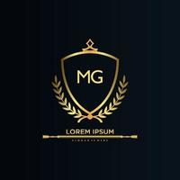 mg letra inicial con plantilla real.elegante con vector de logotipo de corona, ilustración de vector de logotipo de letras creativas.