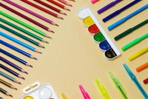 papelería para niños para enseñar pintura artística, bandera de igualdad o orgullo gay lgbt o foto