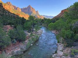 vista del parque nacional zion foto