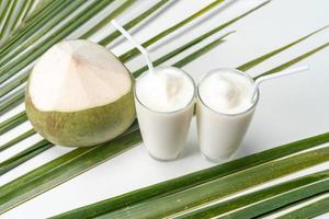 A glass of sweet coconut water coconut fragrance 1 photo