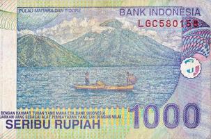 pulau maitara dan tidore en indonesia billete de banco de 1000 rupias, antigua moneda de indonesia foto