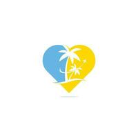 diseño de icono de logotipo de concepto de forma de corazón de viaje de playa. plantilla de logotipo de viaje. palmera con vector de plantilla de logotipo de ola oceánica.