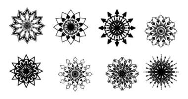 establecer mandala, mandala negro, fondo de diseño de mandala ornamental de lujo, diseño de mandala, diseño de papel tapiz de arte de libro de colorear de patrón de mandala, patrón de mosaico, mandala en blanco y negro, islam, árabe, indio vector