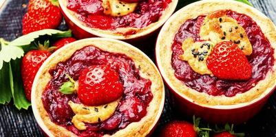 Summer tartlets with strawberries photo