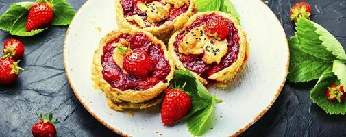 Summer biscuit with strawberries photo