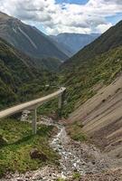 famoso puente en arthur pass, nueva zelanda foto