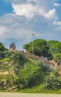 hermosa vista panorámica panorámica de la ciudad zicatela puerto escondido méxico. foto