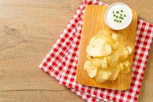potato chips with sour cream photo